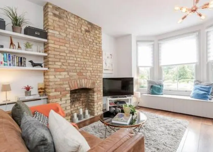 Vauxhall Park 2Bed Flat By Basetogo